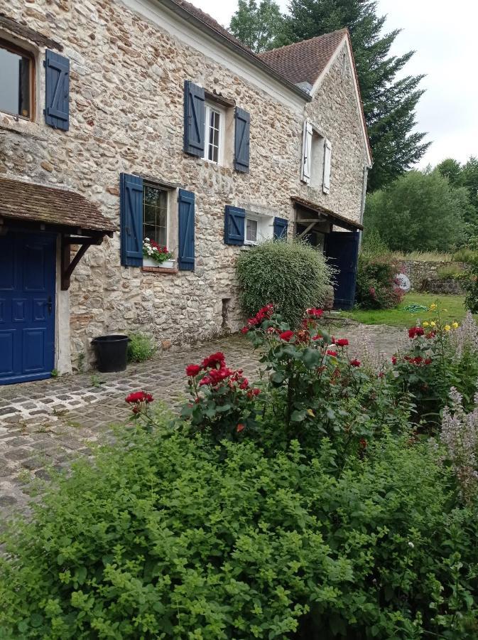 Chez Fred Et Cecile Bed & Breakfast Verdilly Exterior photo
