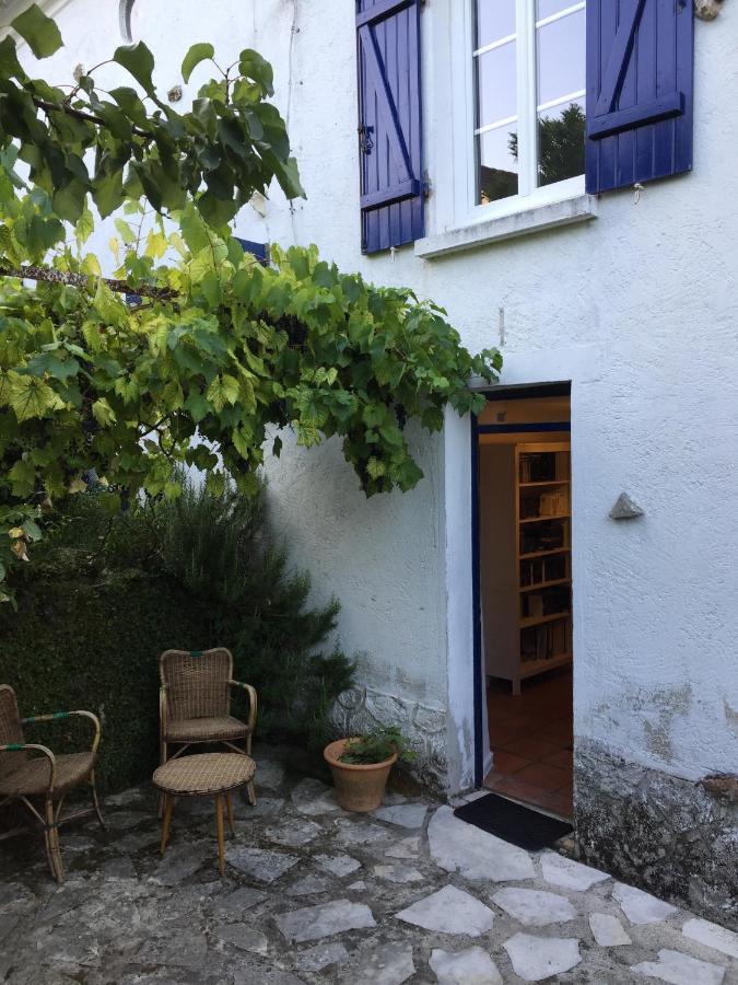 Chez Fred Et Cecile Bed & Breakfast Verdilly Exterior photo